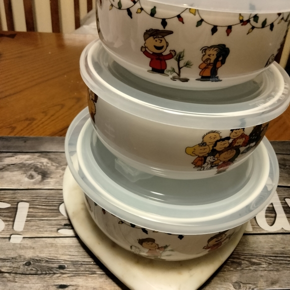 Peanuts gang ceramic Christmas bowls (3) - Picture 6 of 7